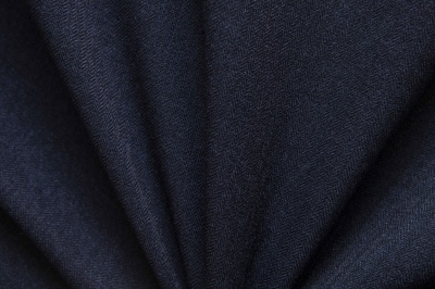Ткань костюмная 25388 2009, 207 гр/м2, шир.150см, цвет т.синий - купить в Волжском. Цена 356.68 руб.