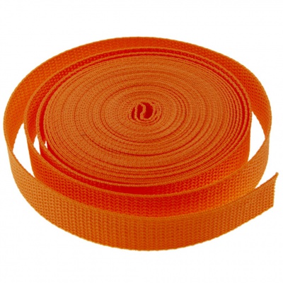 Стропа текстильная, шир. 25 мм (в нам. 50+/-1 ярд), цвет оранжевый - купить в Волжском. Цена: 409.94 руб.