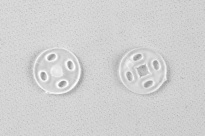 Кнопки пришивные пластиковые 10 мм, блистер 24шт, цв.-прозрачные - купить в Волжском. Цена: 48.41 руб.